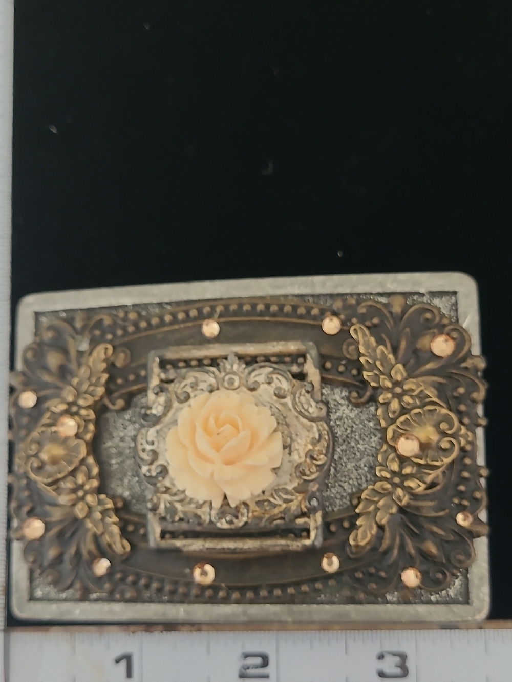 Western Rhinestone Metal 3D Vintage Floral Design Buck Belt A Stone Is Missing